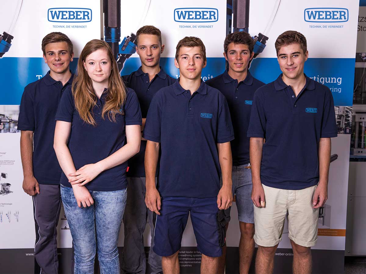 Group photo trainees 2016 WEBER